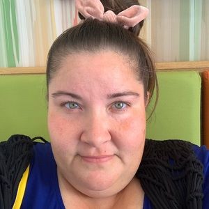 Meet your Posher, Keri